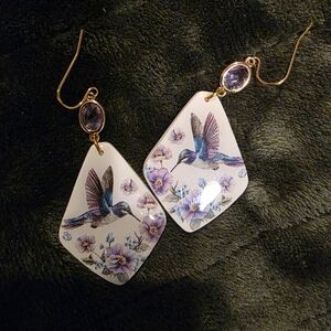 Elegant Hummingbird Earrings with Purple Accents